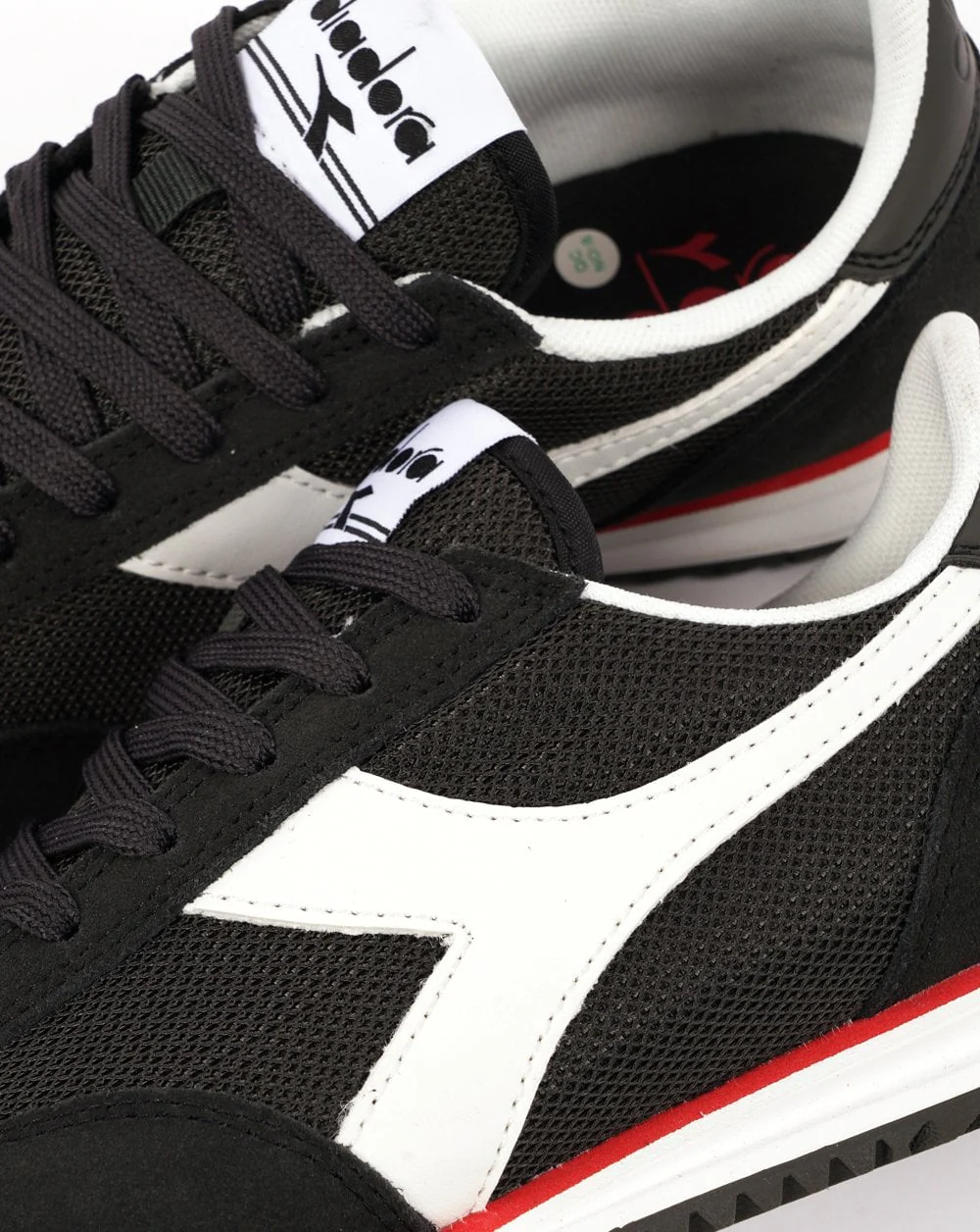 Diadora Crosstrainer Schwarz/Weiß - Image 4