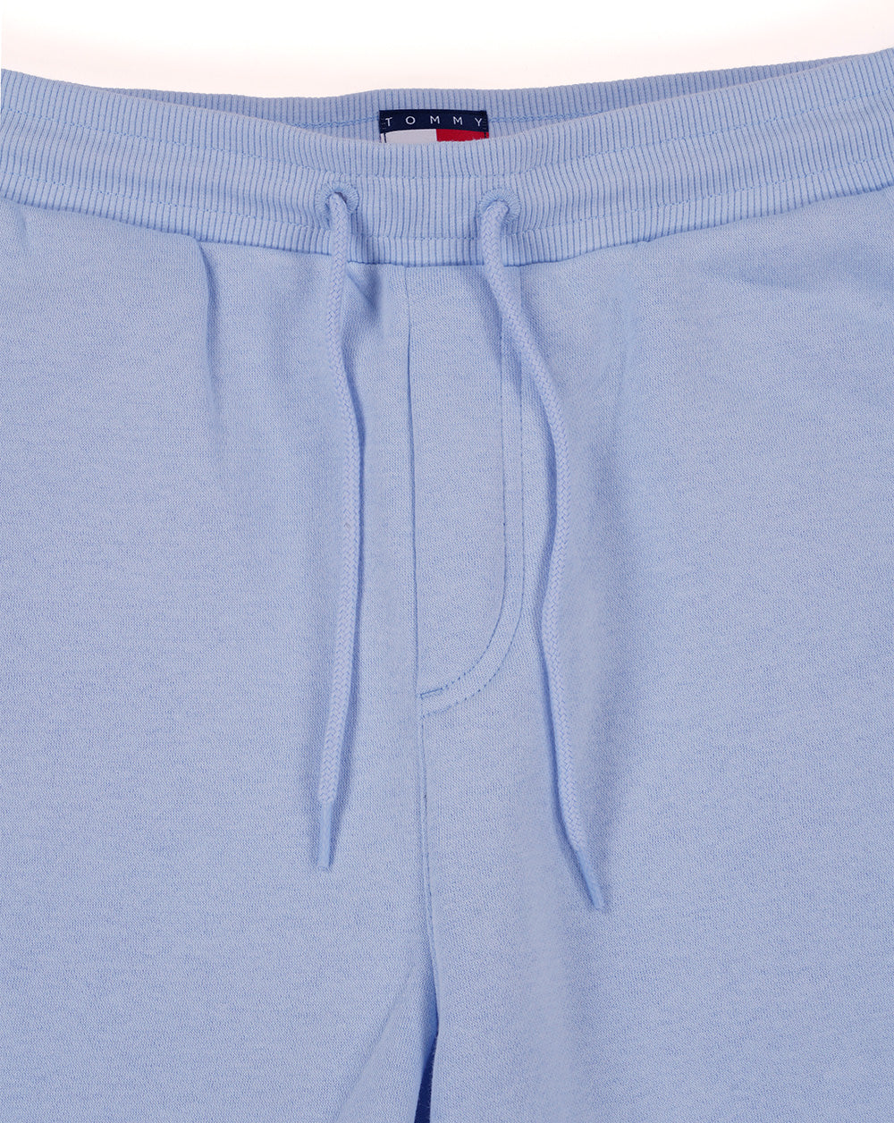 Tommy Jeans Badeshorts mit Flaggenaufnäher, hellblau - Image 3