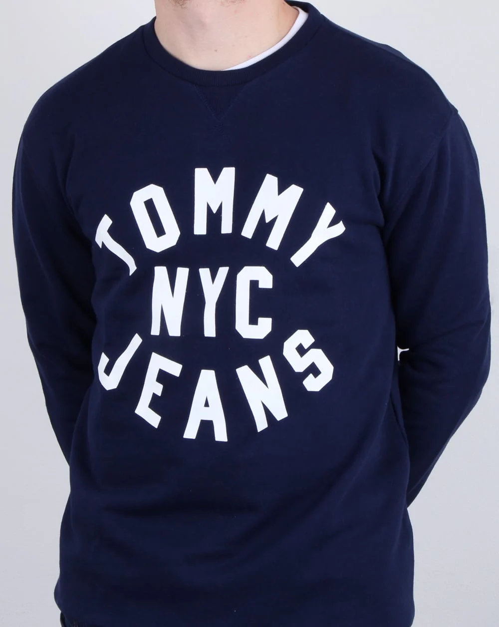 Tommy Hilfiger – Sweatshirt mit NYC-Logo in Marineblau - Image 3
