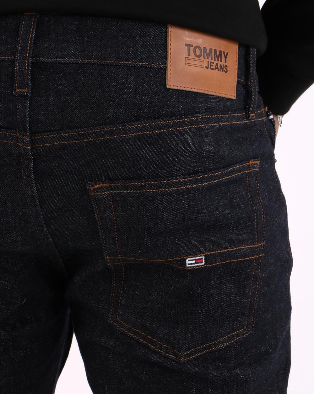 Tommy Jeans – Scanton – Slim-Fit-Jeans in dunkler Spülung - Image 7